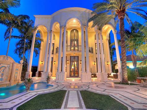 palazzo amsterdam versace|versace mansion history.